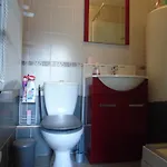 4 Personnes Proche Du